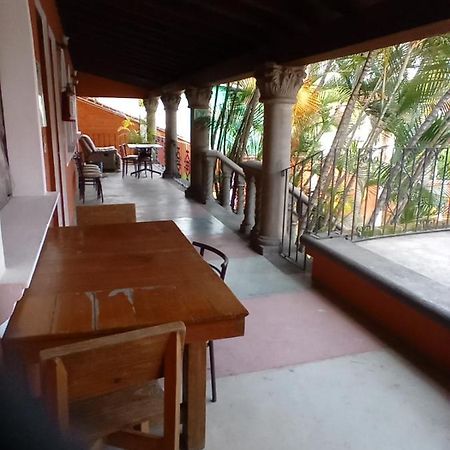 Posada Cocos Куэрнавака Экстерьер фото