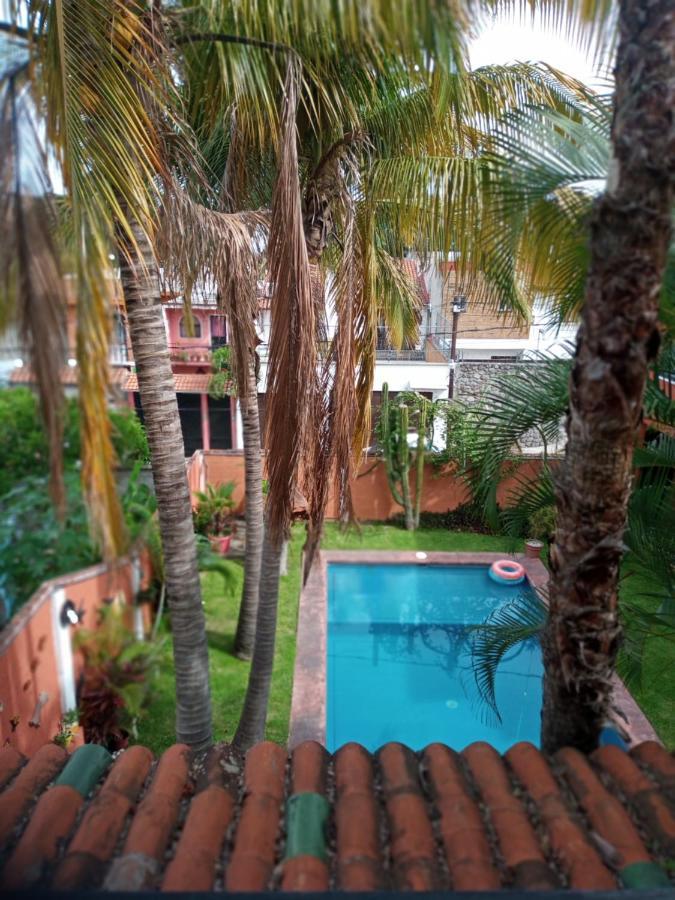 Posada Cocos Куэрнавака Экстерьер фото